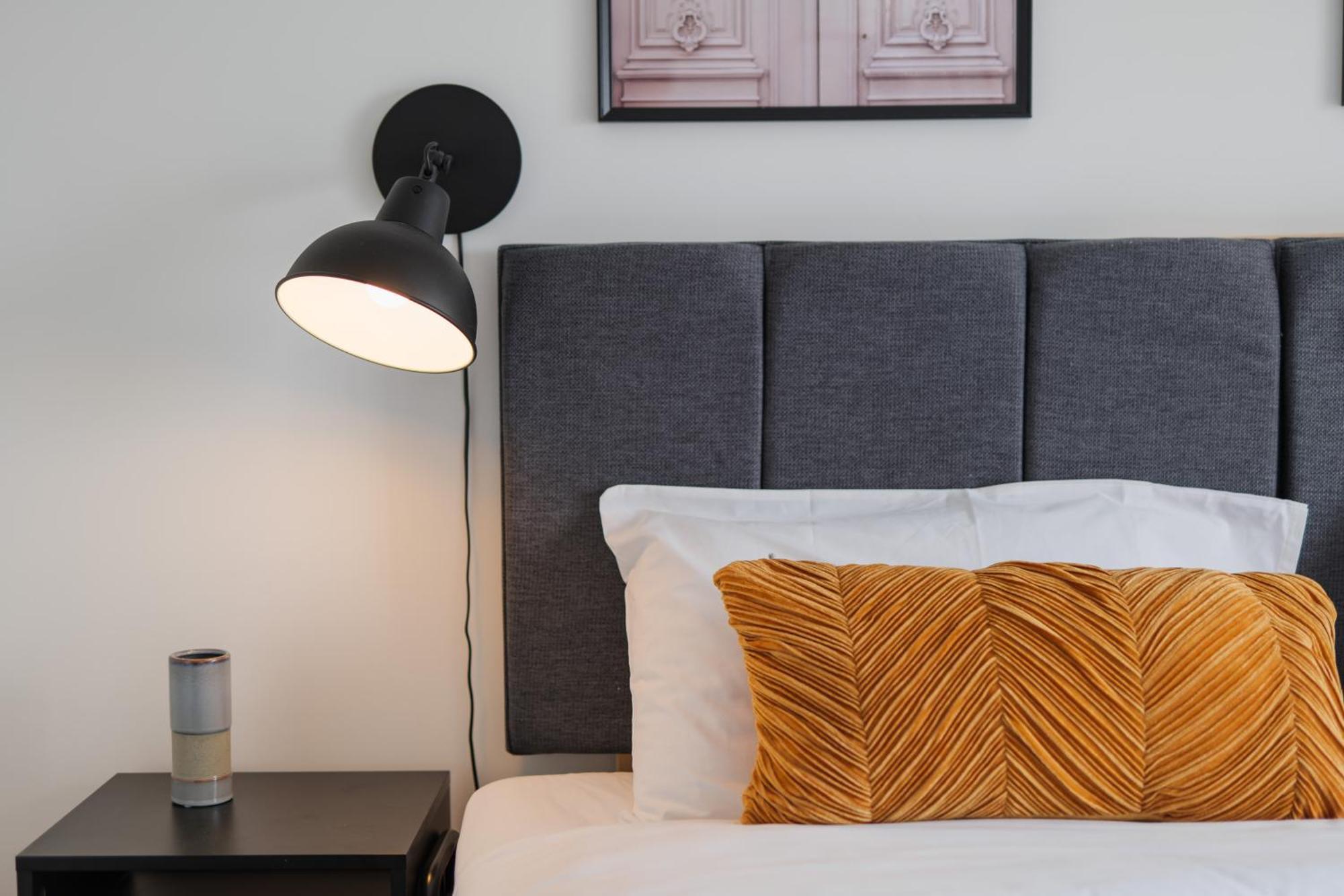 Apartments In คาร์ดิฟฟ์ ภายนอก รูปภาพ
