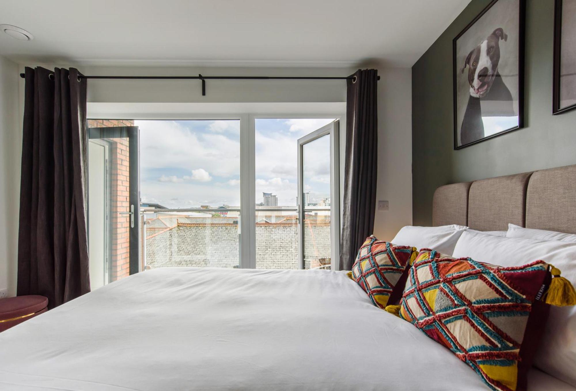 Apartments In คาร์ดิฟฟ์ ภายนอก รูปภาพ
